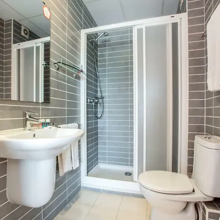 Hostel Oyo Casa Feliu Malgrat de Mar