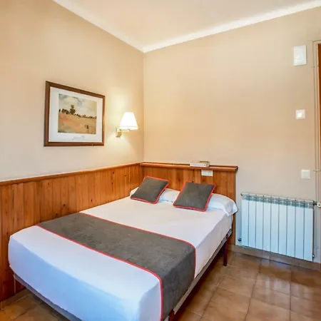 Oyo Casa Feliu بيت شباب مارغرَت دي مار