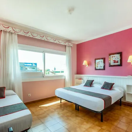 بيت شباب Oyo Casa Feliu