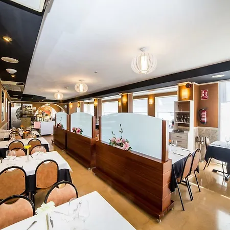 Oyo Casa Feliu * مارغرَت دي مار